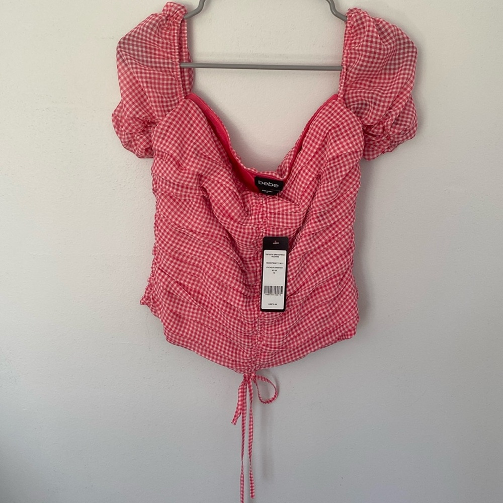 NWT Stunning off the shoulder top